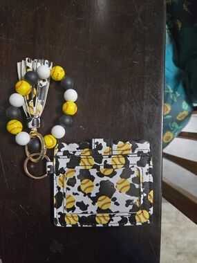 Softball Print Card Holder with Beaded Tassel Keychain - Yellow & Black